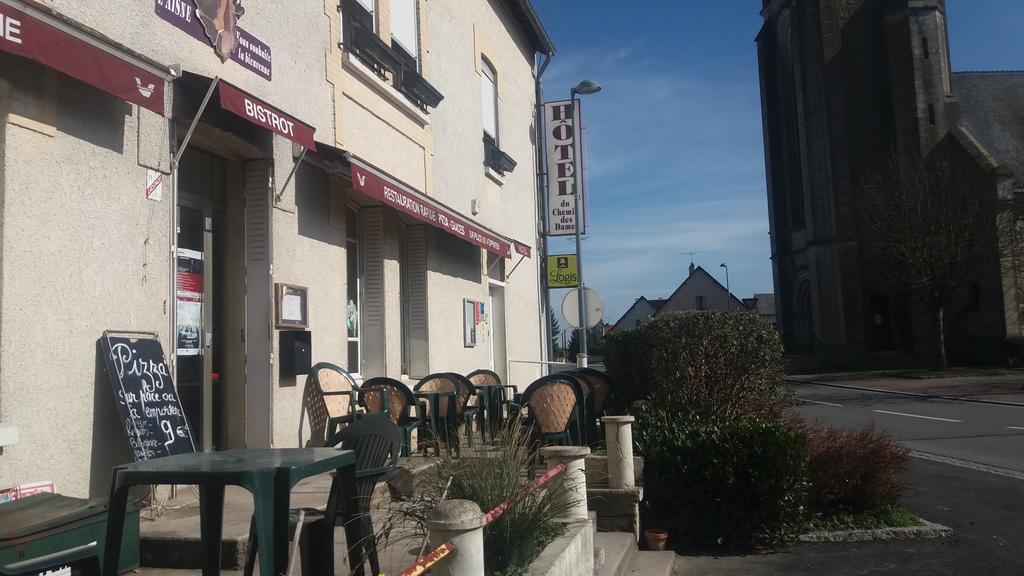 Logis Hotel & Restaurant Du Chemin Des Dames Corbeny Exterior photo